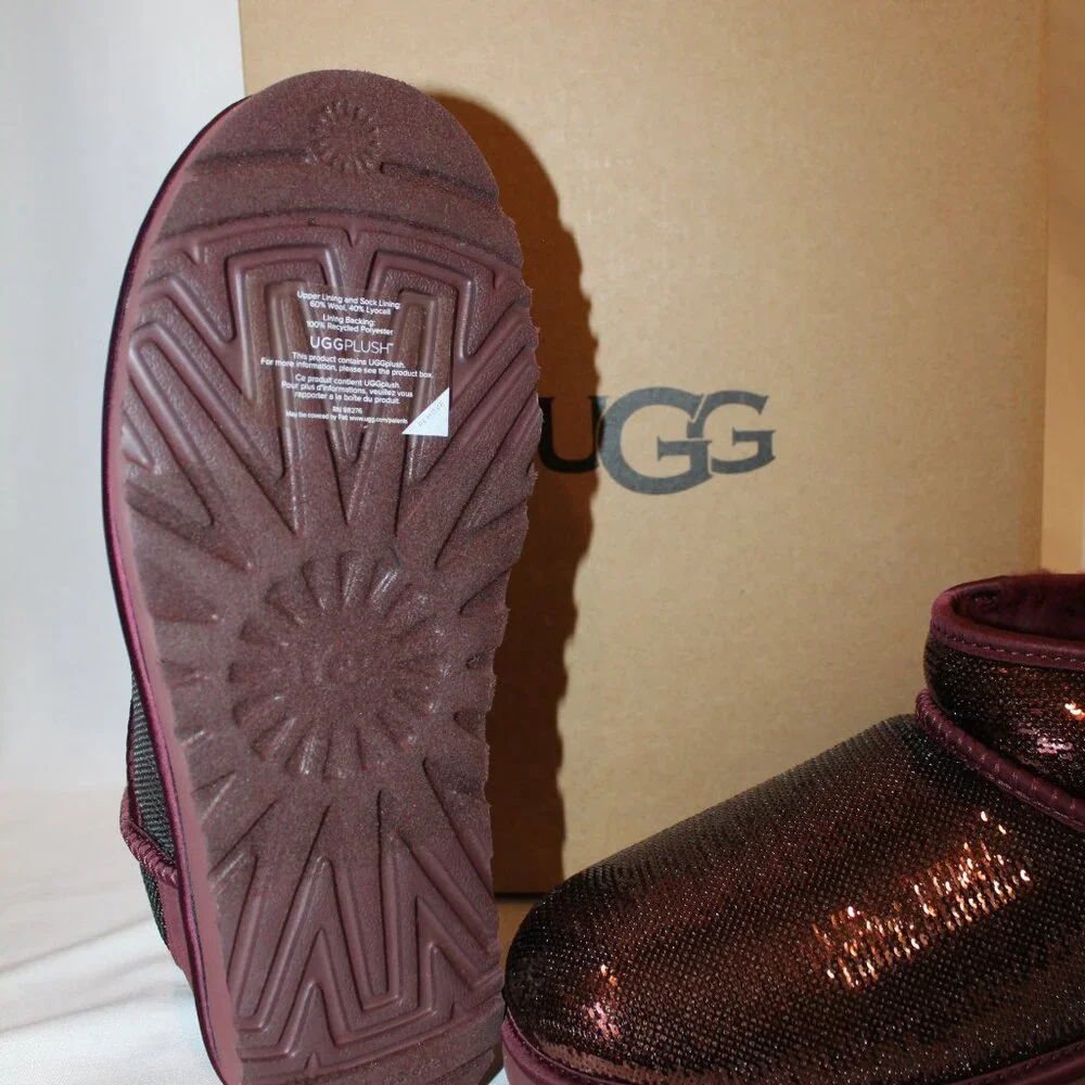 NIB UGG ULTRA MINI BURGUNDY SEQUIN SHEARLING LINED ANKLE BOOTS‎